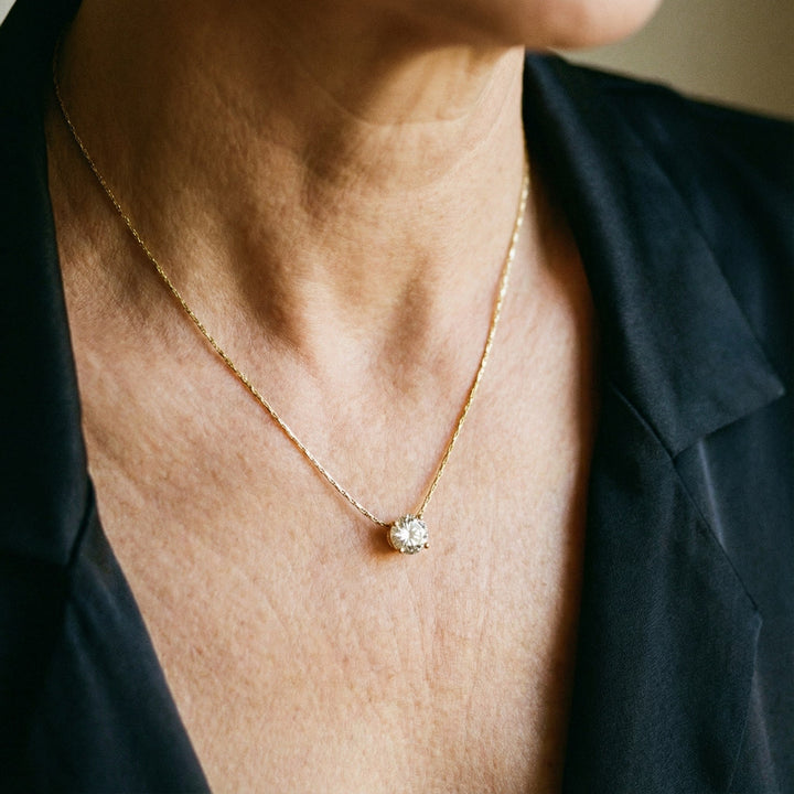 Guldkæde med diamanter