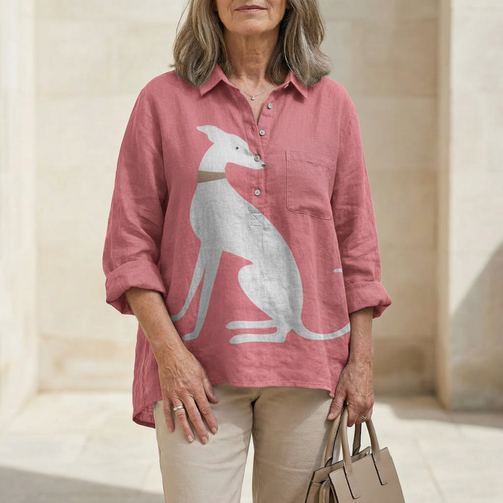 Blusa rosa com cão